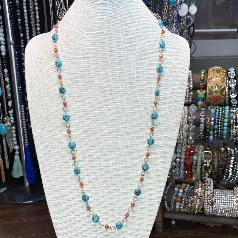 Chic Faux Turquoise and Copper Beaded Necklace